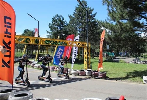 KUKIRIN hace un fuerte debut en el Campeonato Nacional de Georgia, impulsando...